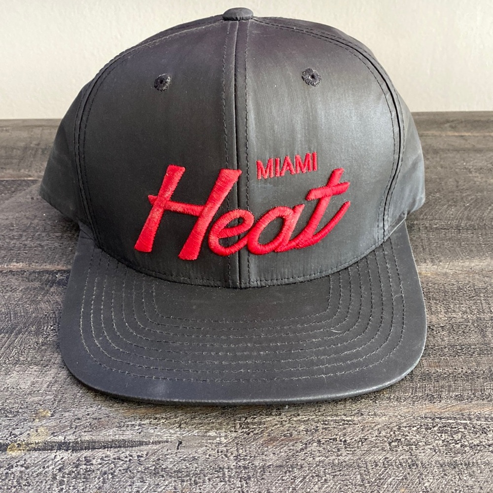 Miami Heat reflective snap back hat